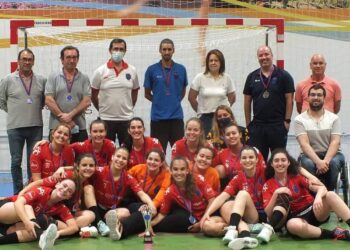 Andebol Sénior Feminino ACV passa invicto à fase nacional das Competições