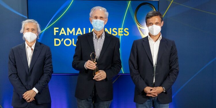 José Fernandes do GD Natação recebe o Prémio Excelência. Gindança tem o Evento do Ano