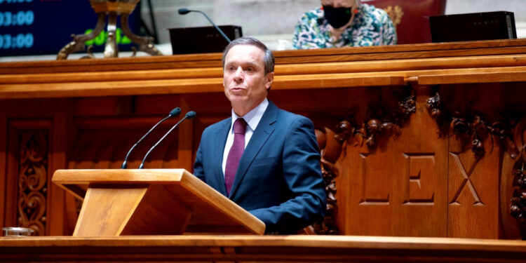 Antigos Combatentes de Famalicão ainda sem transportes públicos gratuitos