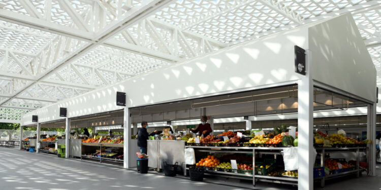 Espaços a concurso na Praça – Mercado Municipal de Famalicão