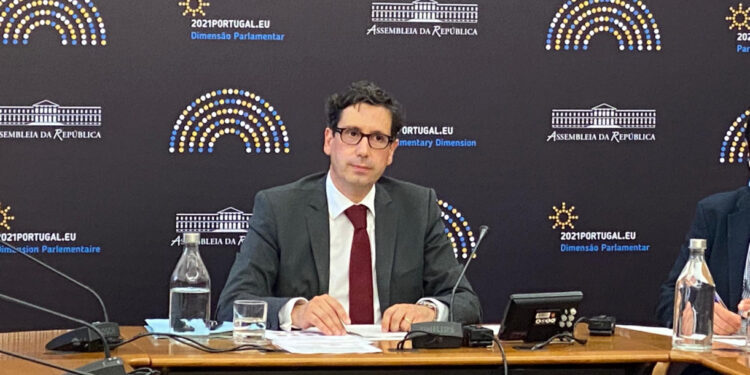 Deputado Nuno Sá preside ao grupo de especialidade sobre o teletrabalho