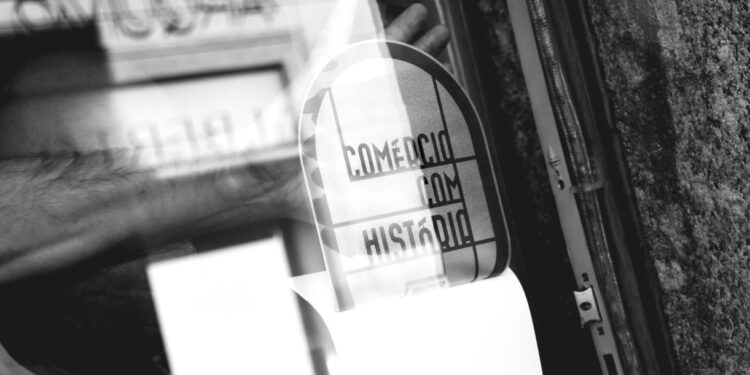 “Comércio com História” com benefícios económicos e reconhecimento público