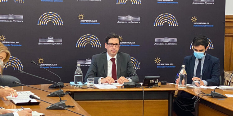 Deputado Nuno Sá preside ao grupo de especialidade sobre o teletrabalho