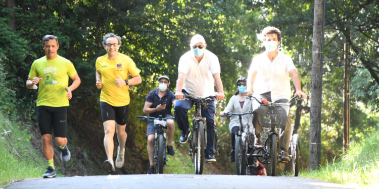 Famalicenses e poveiros já usam Via Ciclo Pedonal