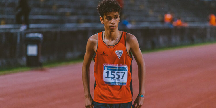 LIBERDADE FC: Ricardo Vieira alcança mínimos para Campeonato Nacional de Juvenis