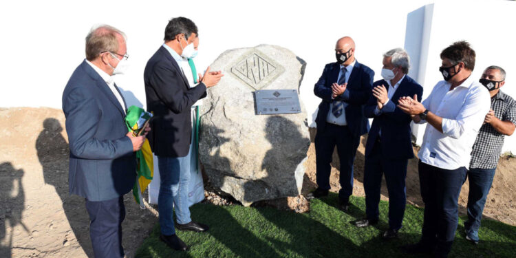 Câmara de Famalicão investiu quase 2 milhões de euros em relvados sintéticos e iluminação LED