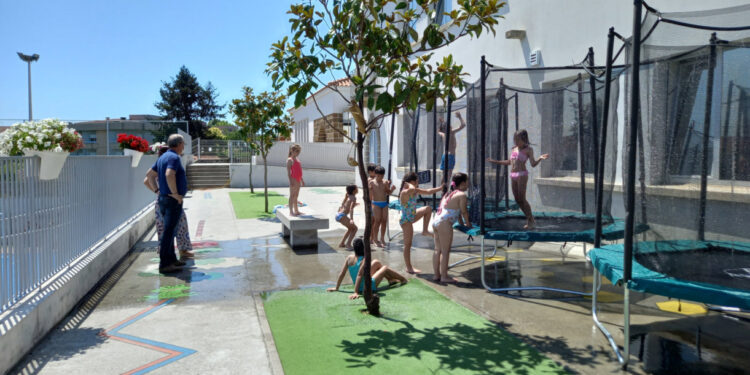 Lousado terminou o ano em grande atividade na EB/JI