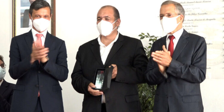 Adelino Oliveira aponta projetos para o futuro de Ribeirão