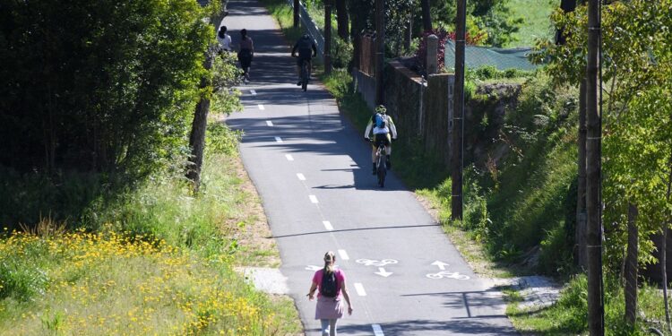 Paulo Cunha e Aires Pereira inauguram  Via Ciclo Pedonal entre Famalicão e Gondifelos
