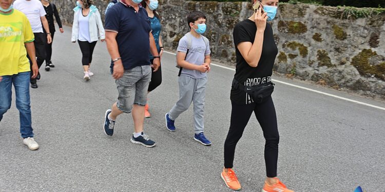 Carreirenses e bentenses juntaram-se em ação solidária