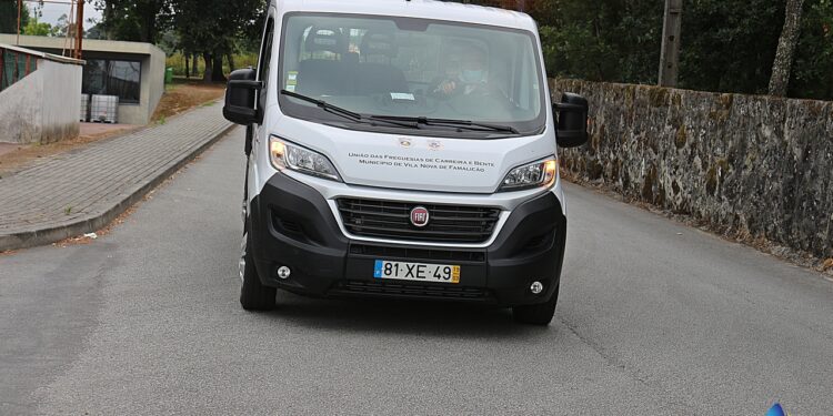 Carreirenses e bentenses juntaram-se em ação solidária