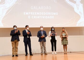 OFICINA premiada como escola empreendedora, inovadora e criativa