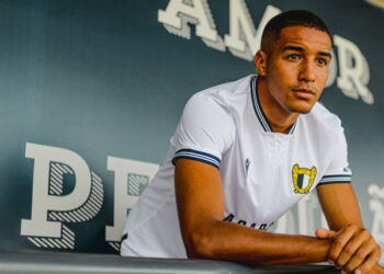 Charles Pickel assina por quatro temporadas