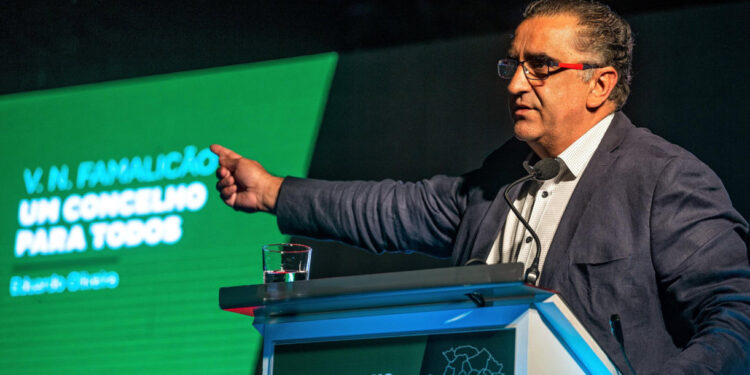 Socialista Jorge Costa pede politica com mais verdade e menos “Photoshop”