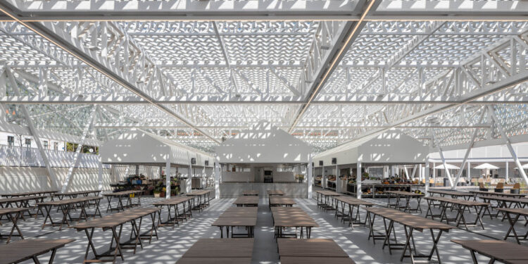 Projeto Praça-Mercado de Famalicão mais votado em concurso internacional