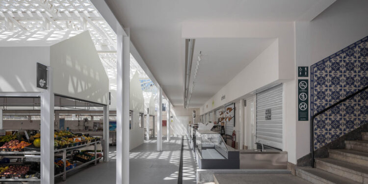 Projeto Praça-Mercado de Famalicão mais votado em concurso internacional