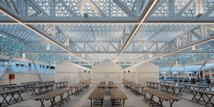 Projeto Praça-Mercado de Famalicão mais votado em concurso internacional