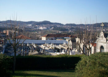 Cemitério de Riba de Ave já não é problema