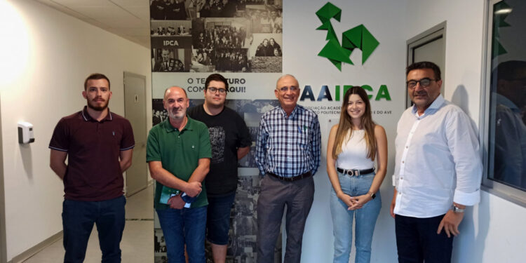 IPCA recebeu visita do Bloco de esquerda.