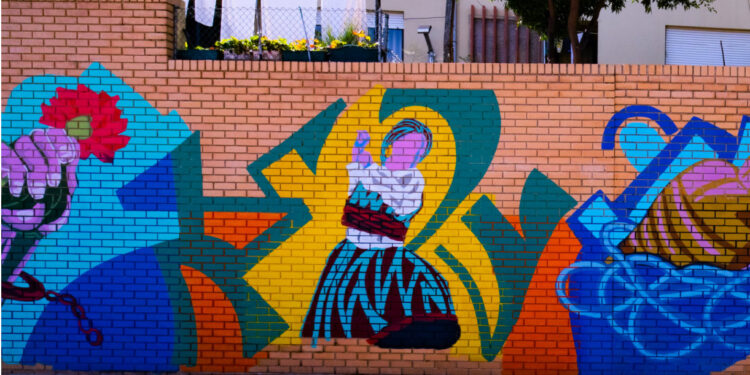 Vivências da comunidade sénior de Cabeçudos e Lousado perpetuadas em arte urbana