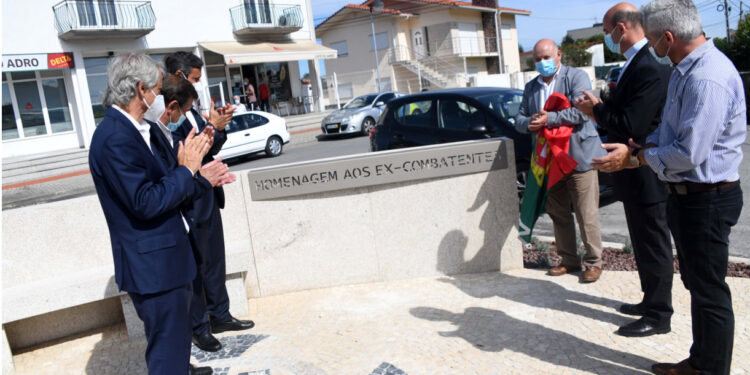 Cemitério de Cavalões com zona envolvente renovada