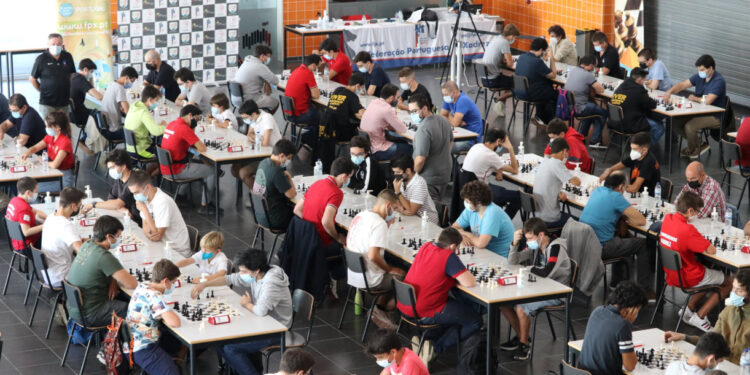 Participação positiva do Clube de Xadrez A2D no Campeonato Nacional Semirrápidas e Rápidas de Xadrez em Felgueiras