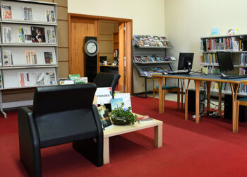 Serviços da Biblioteca Municipal provisoriamente na Casa Paroquial de Famalicão