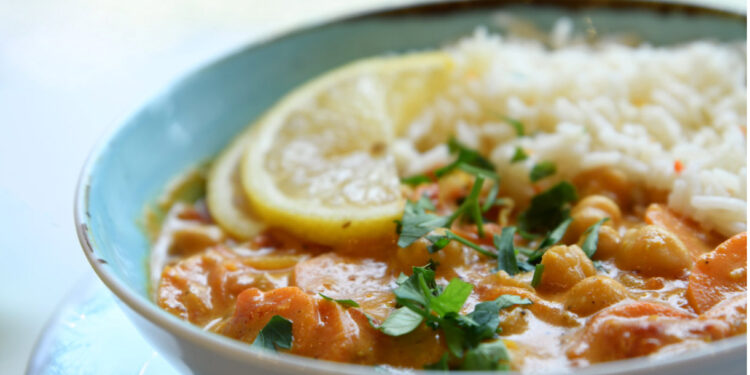 Dias à Mesa promovem sabores da terra com cozinha vegetariana