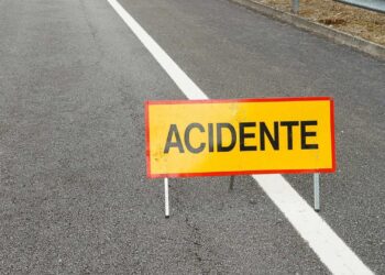 Despiste de duas viaturas na VIM em Mogege