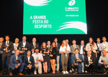 Famalicense Tânia Barros premiada com troféu desportivo “O Minhoto”