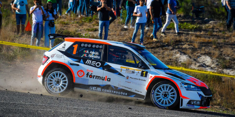 Discussão do título fica para Mortágua