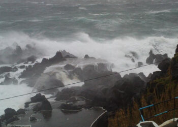 Depressão Aurore poderá provocar agitação marítima na costa ocidental portuguesa