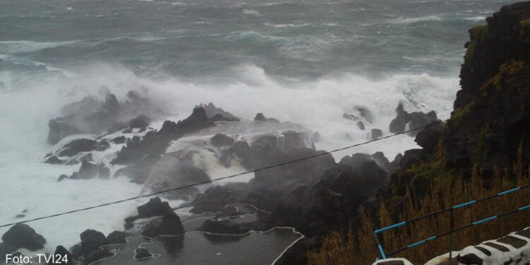 Depressão Aurore poderá provocar agitação marítima na costa ocidental portuguesa