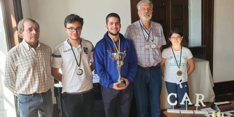 Ivo Dias Imperial vence primeiro título distrital no campeonato distrital individual absoluto de xadrez