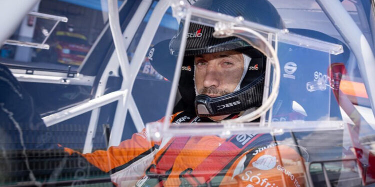 Piloto Luís Silva disputa prova do Campeonato Portugal Velocidade Legends no Algarve