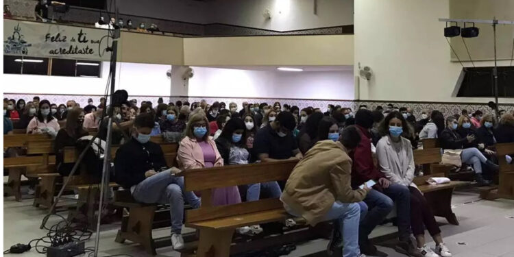 Casa cheia na abertura da 8.ª Edição do Festival “Vamos ao Teatro”