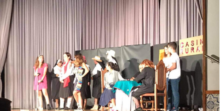 Casa cheia na abertura da 8.ª Edição do Festival “Vamos ao Teatro”