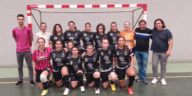 Equipa de futsal do Grupo Recreativo de Avidos e Lagoa sem local para treinar