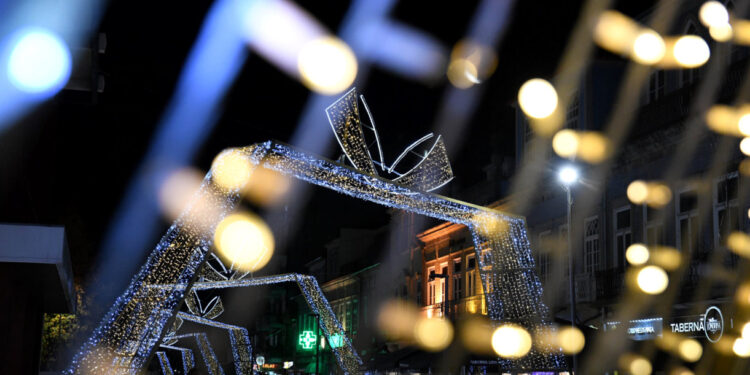 A luz que ilumina Famalicão neste Natal