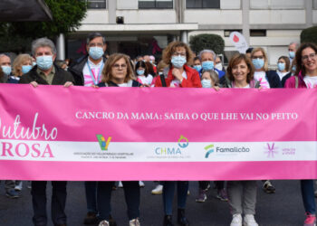 Caminhada Rosa desfilou pelas ruas de Famalicão