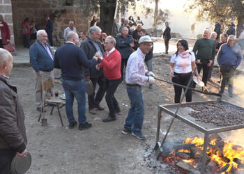 Famalicão: Castanhas e música animaram S. Vicente em Sezures