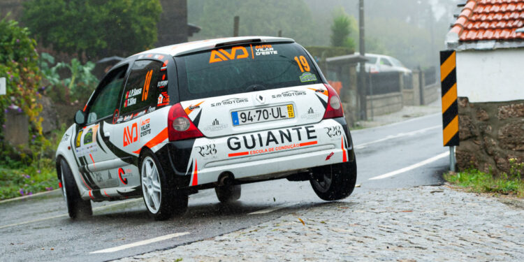 Sousa e Silva defendem liderança em Viana do Castelo