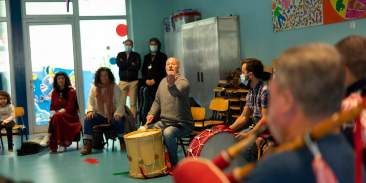 Tim Steiner capacita famalicenses para a criação musical colaborativa