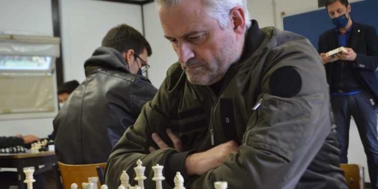 Carlos Novais vence II Torneio Interno de Rápidas Clube Xadrez A2D