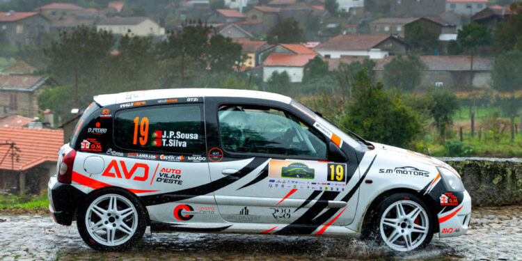Sousa e Silva defendem liderança em Viana do Castelo