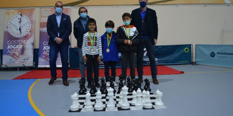 Carlos Novais vence II Torneio Interno de Rápidas Clube Xadrez A2D
