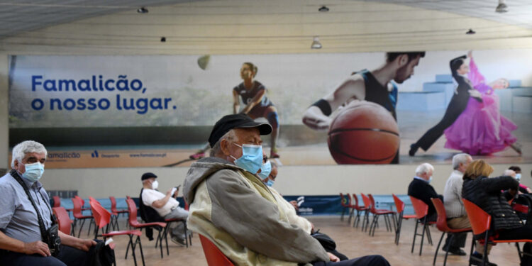Famalicão destaca-se no país pela reação à crise pandémica