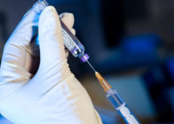 Modalidade “Casa aberta” este fim de semana para vacinar maiores de 80 anos