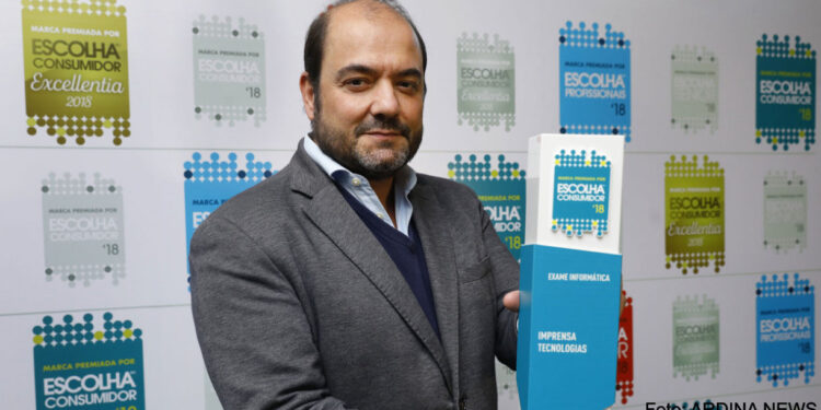 Partiu um colega, cedo demais