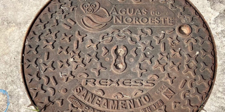 Governo reconhece problema no coletor do SIDVA no Parque Calça Ferros.